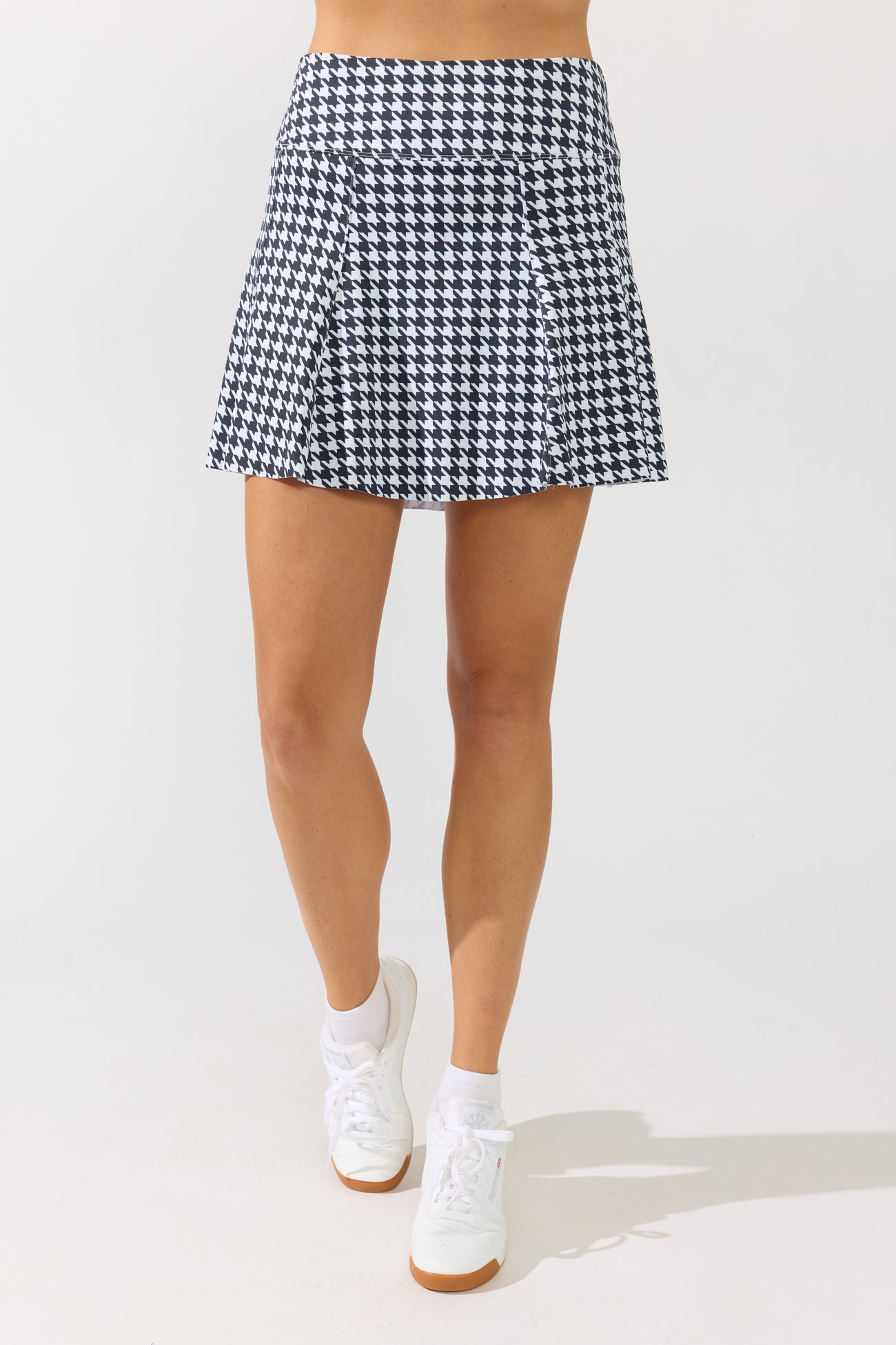 PERFECTSWING_GOLF_HOUNDTOOTH_3_fb249d5d-614a-4ef2-9da9-6dc000f0c335.jpg