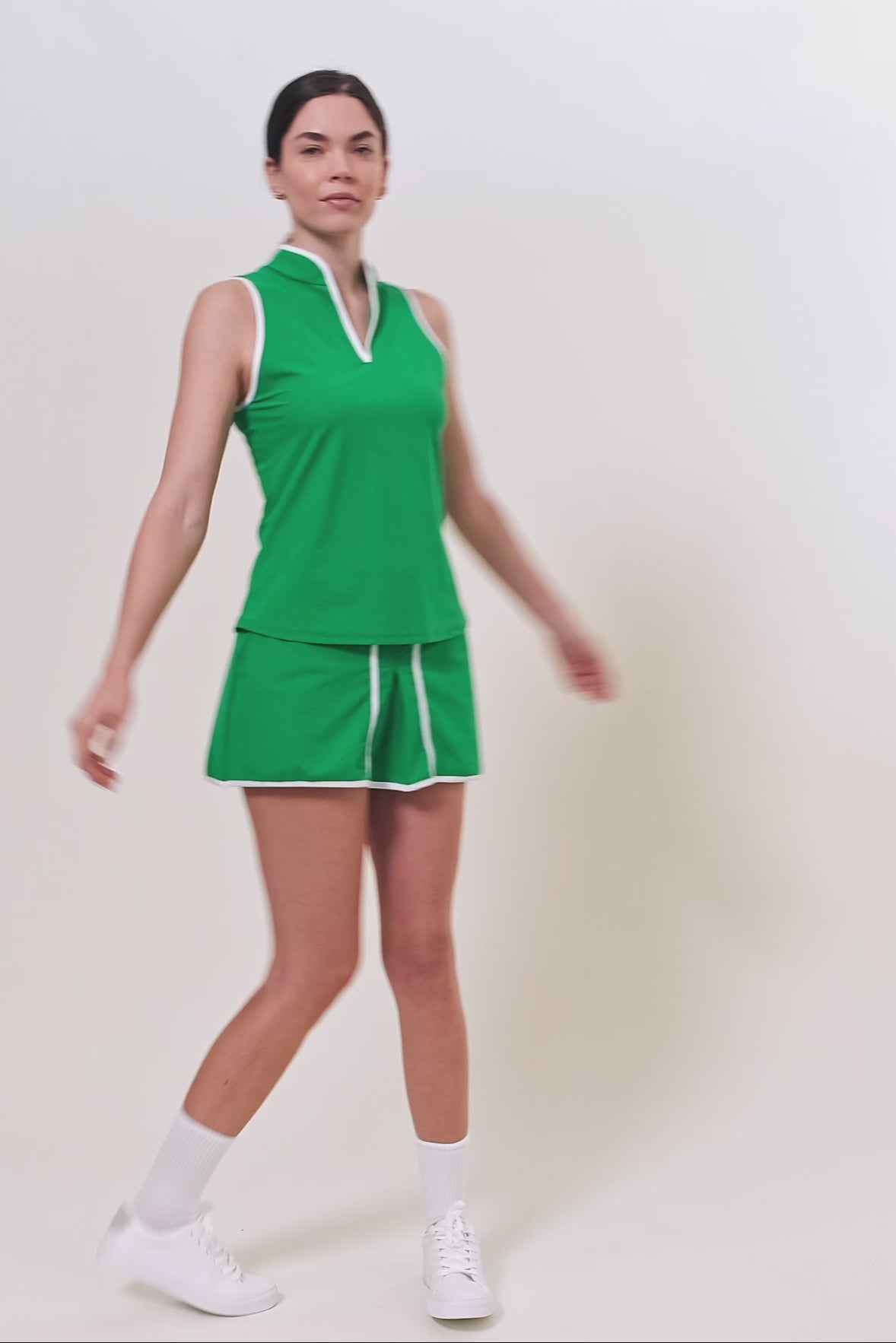 32d937bd810a41ca85b2615336d72a29.thumbnail.0000000000.jpg